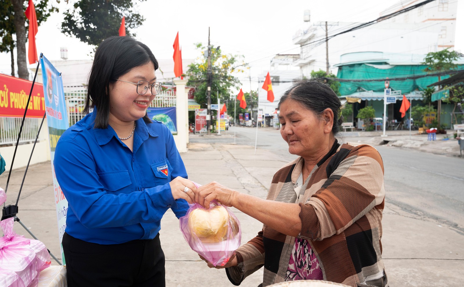 Tuổi trẻ An Giang xung kích xây dựng quê hương, hướng về cộng đồng