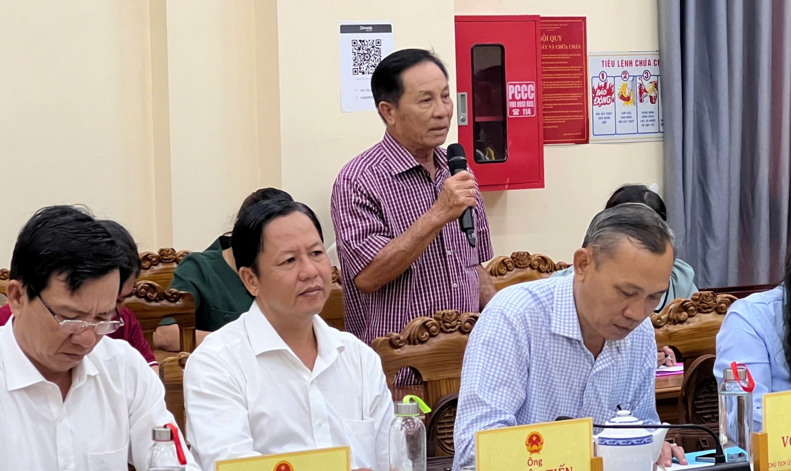 Cử tri Trần Văn Hai, phường Bình Đức phát biểu ý kiến