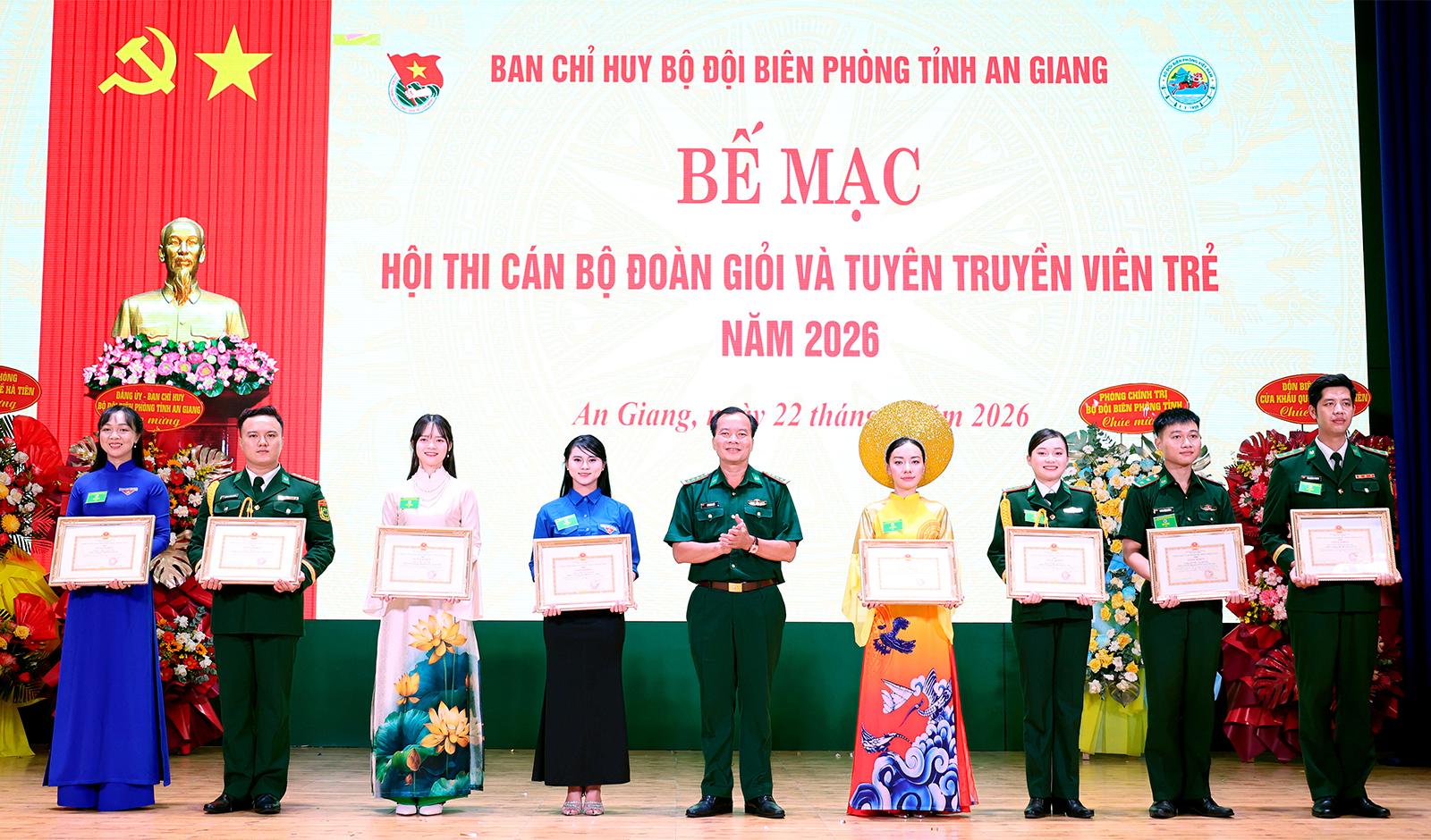 Bế mạc hội thi cán bộ Đoàn giỏi và tuyên truyền viên trẻ năm 2026 trong Bộ đội Biên phòng tỉnh An Giang