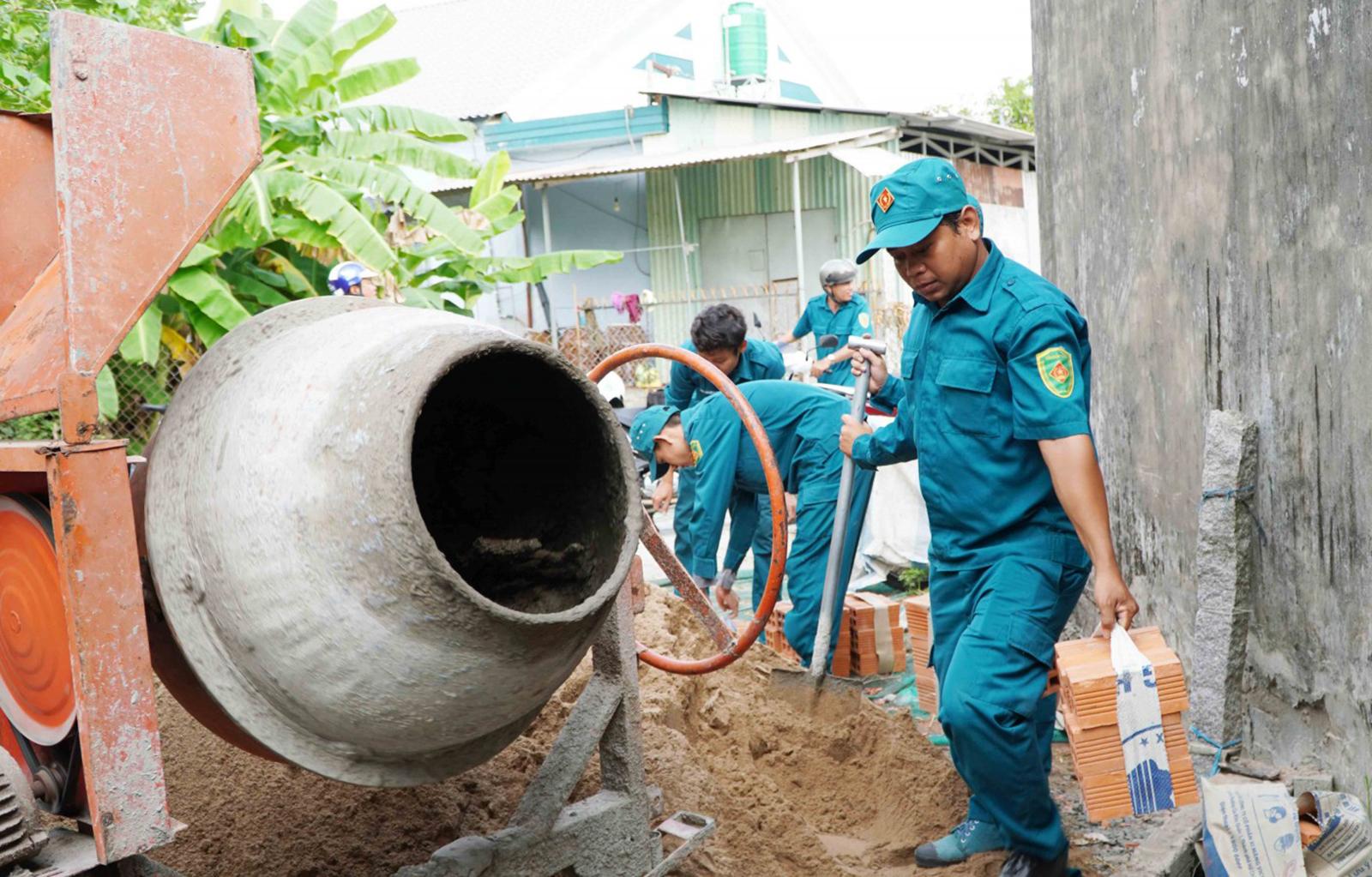 An Giang thông qua nghị quyết quy định mức phụ cấp, trợ cấp mới cho dân quân tự vệ