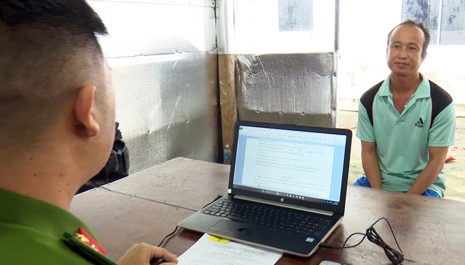 Khởi tố, bắt tạm giam đối tượng hiếp dâm 2 bé gái cùng xóm