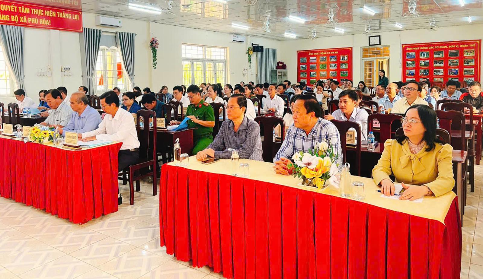 Ban Thường vụ Đảng ủy xã Phú Hòa được xét phân loại “Hoàn thành xuất sắc nhiệm vụ”