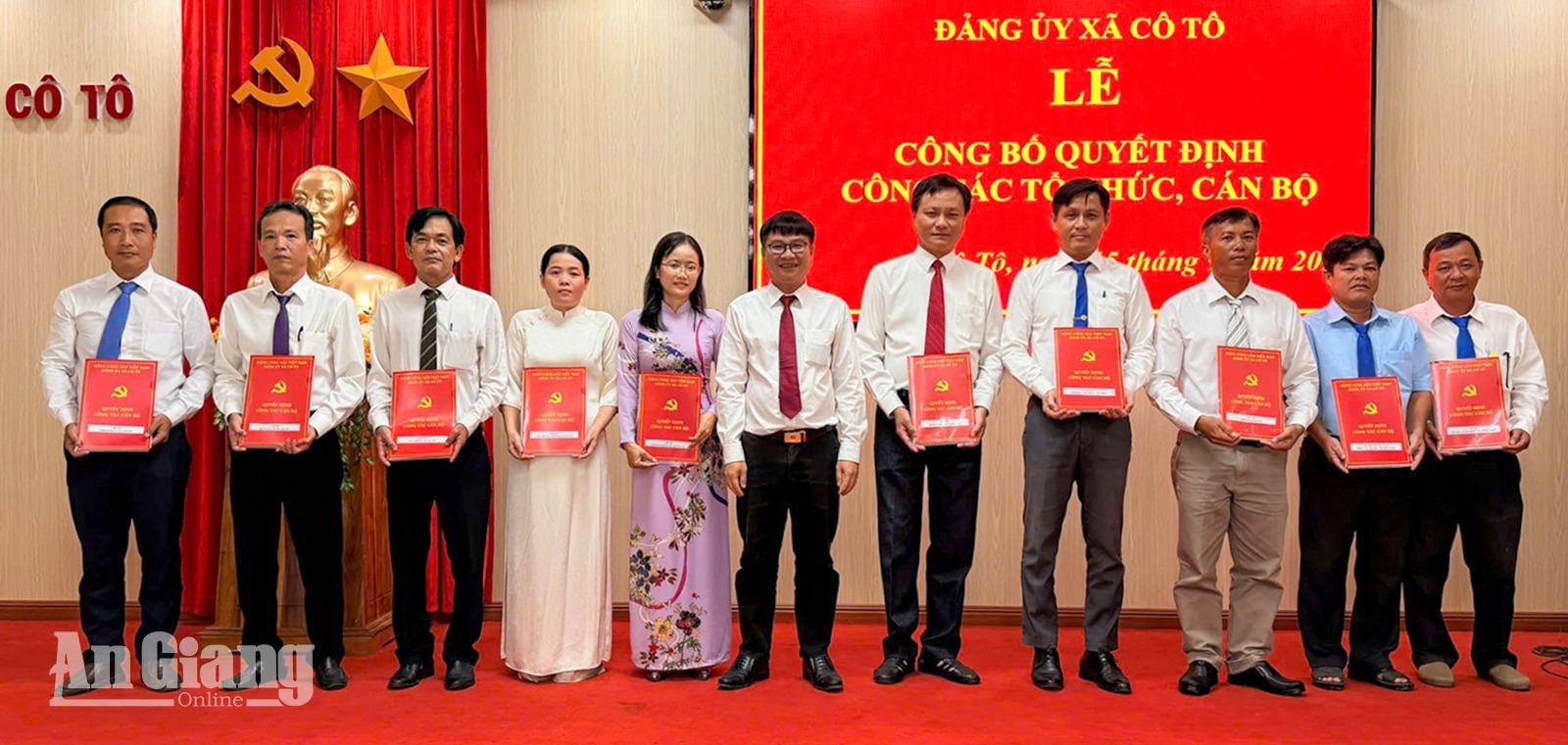 Đảng ủy xã Cô Tô thành lập 10 chi bộ trực thuộc