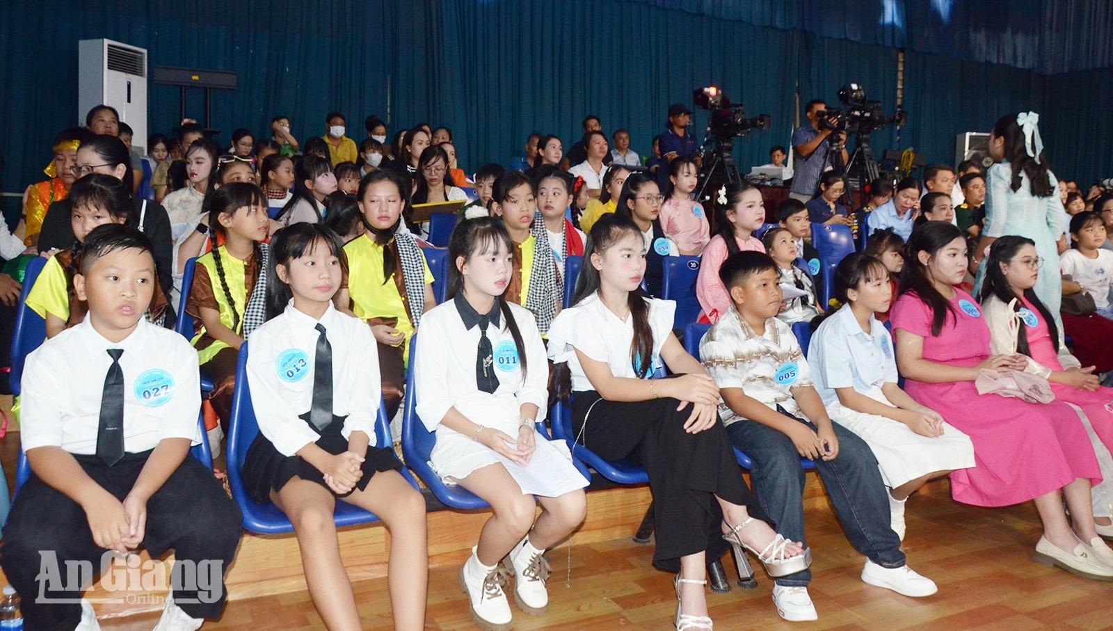 Khai mạc chung kết Cuộc thi “Em là phát thanh viên” lần thứ IV