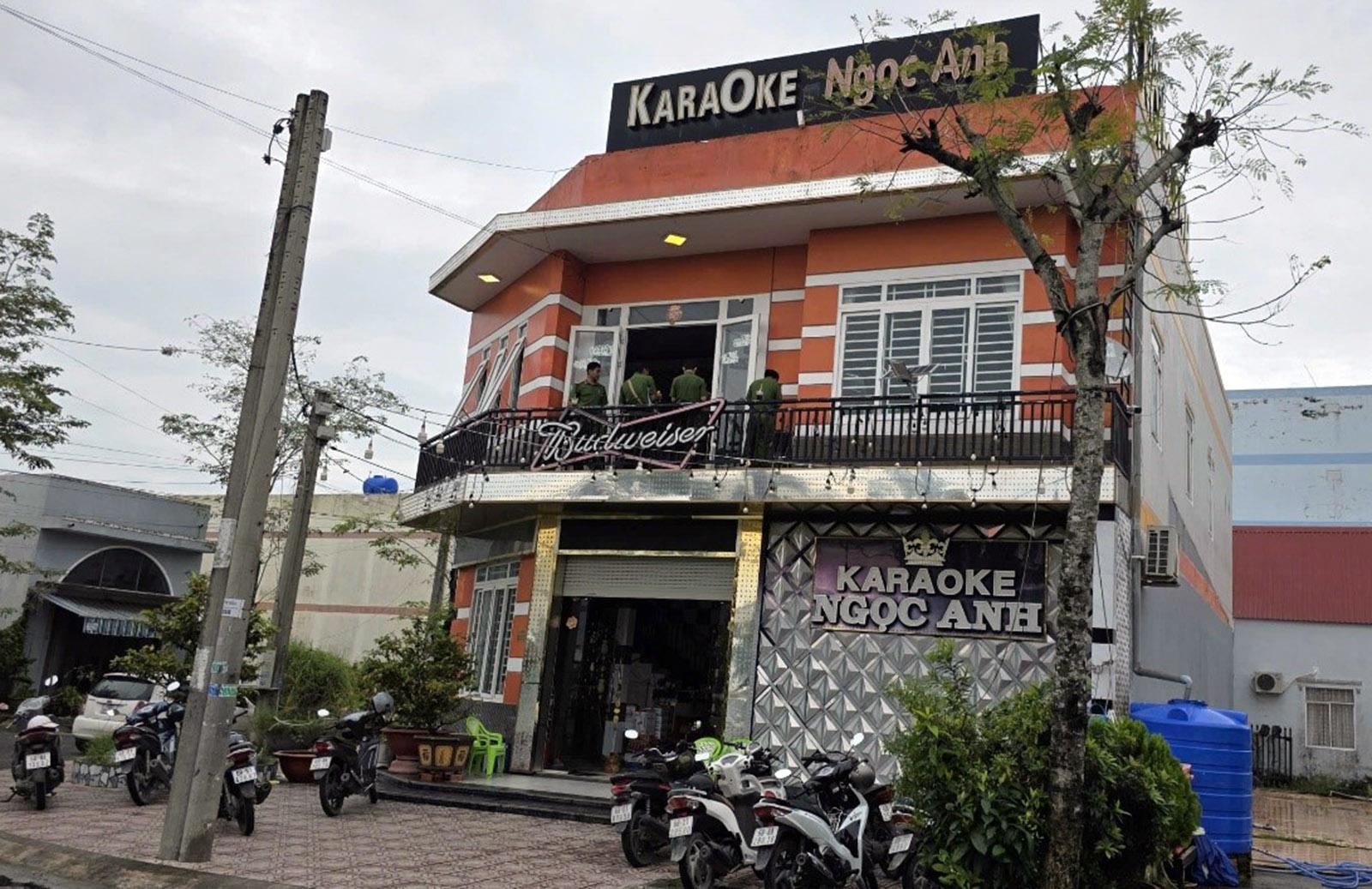 Tạm giữ 24 đối tượng dương tính với ma túy ở Karaoke Ngọc Anh