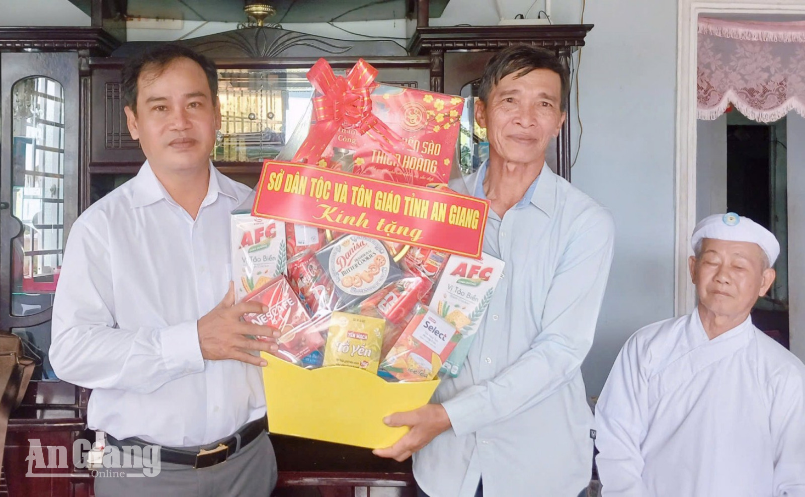 Sở Dân tộc và Tôn giáo tri ân người có công trong tôn giáo