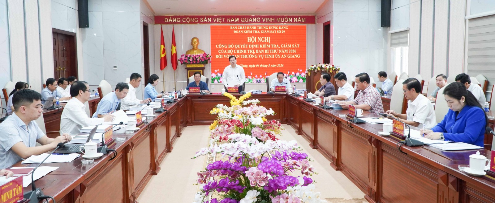 Công bố quyết định kiểm tra, giám sát của Bộ Chính trị, Ban Bí thư năm 2026 đối với Ban Thường vụ Tỉnh ủy An Giang