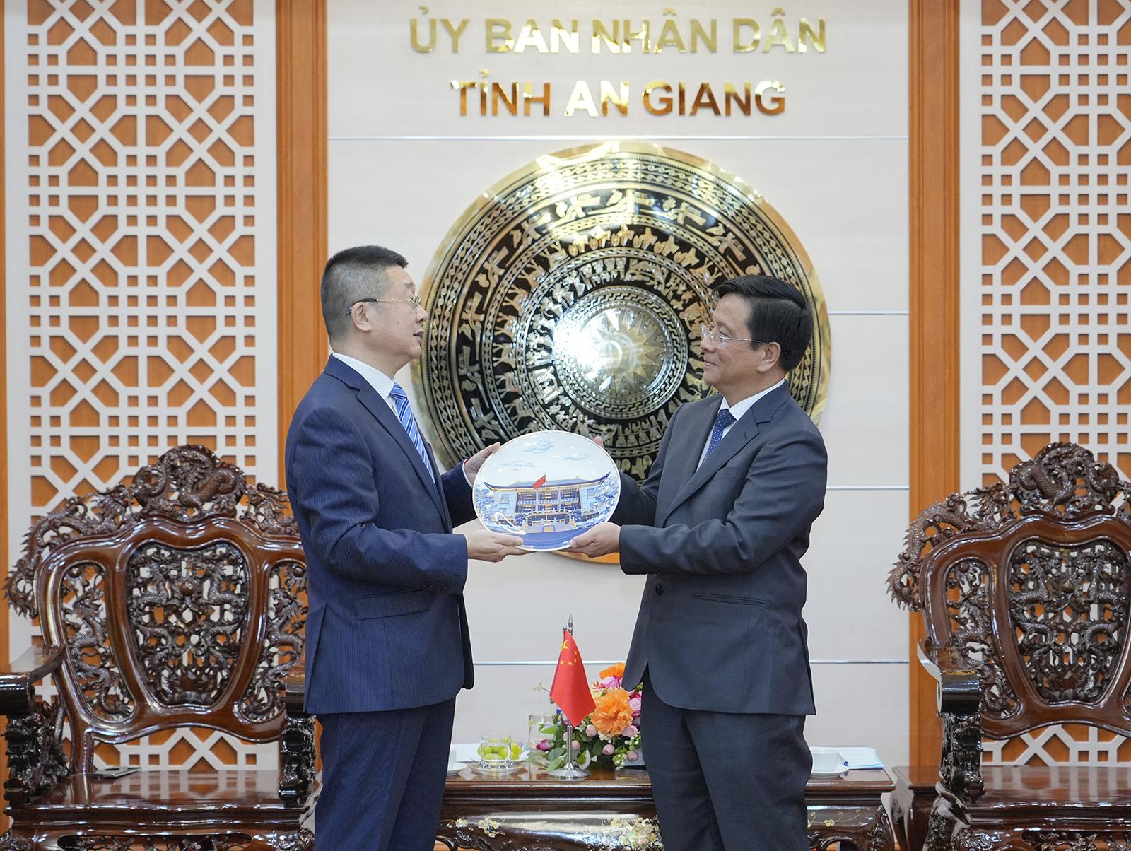 Tăng cường hợp tác phát triển giữa An Giang và đối tác Trung Quốc