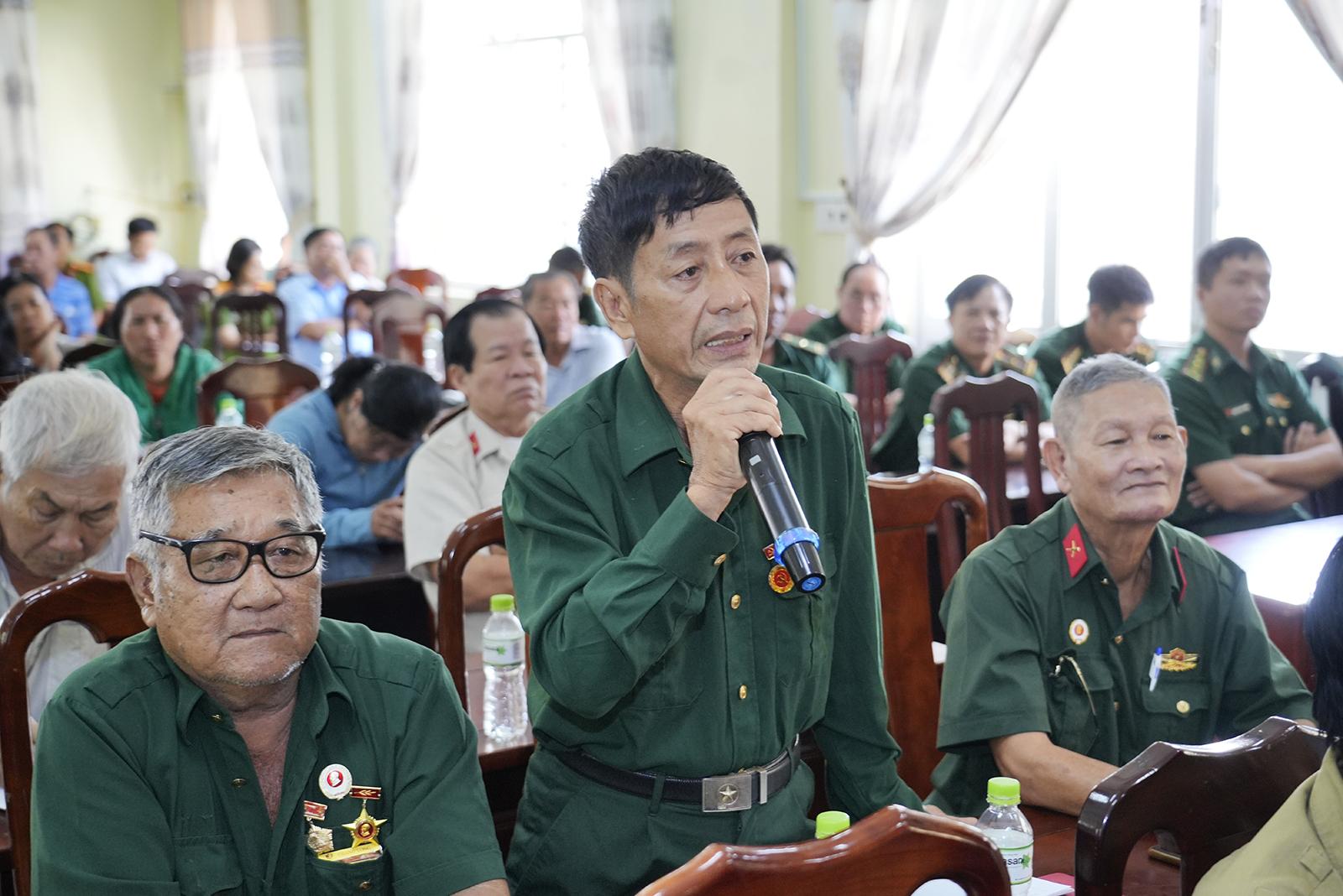 Ứng cử viên đại biểu Quốc hội tiếp xúc cử tri đặc khu Phú Quốc