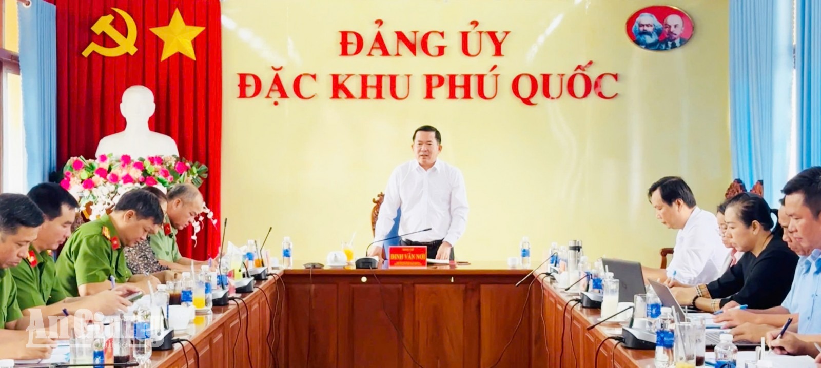 Bí thư Đảng ủy đặc khu Phú Quốc Đinh Văn Nơi: Xử lý nghiêm mọi hành vi vi phạm, không có vùng cấm