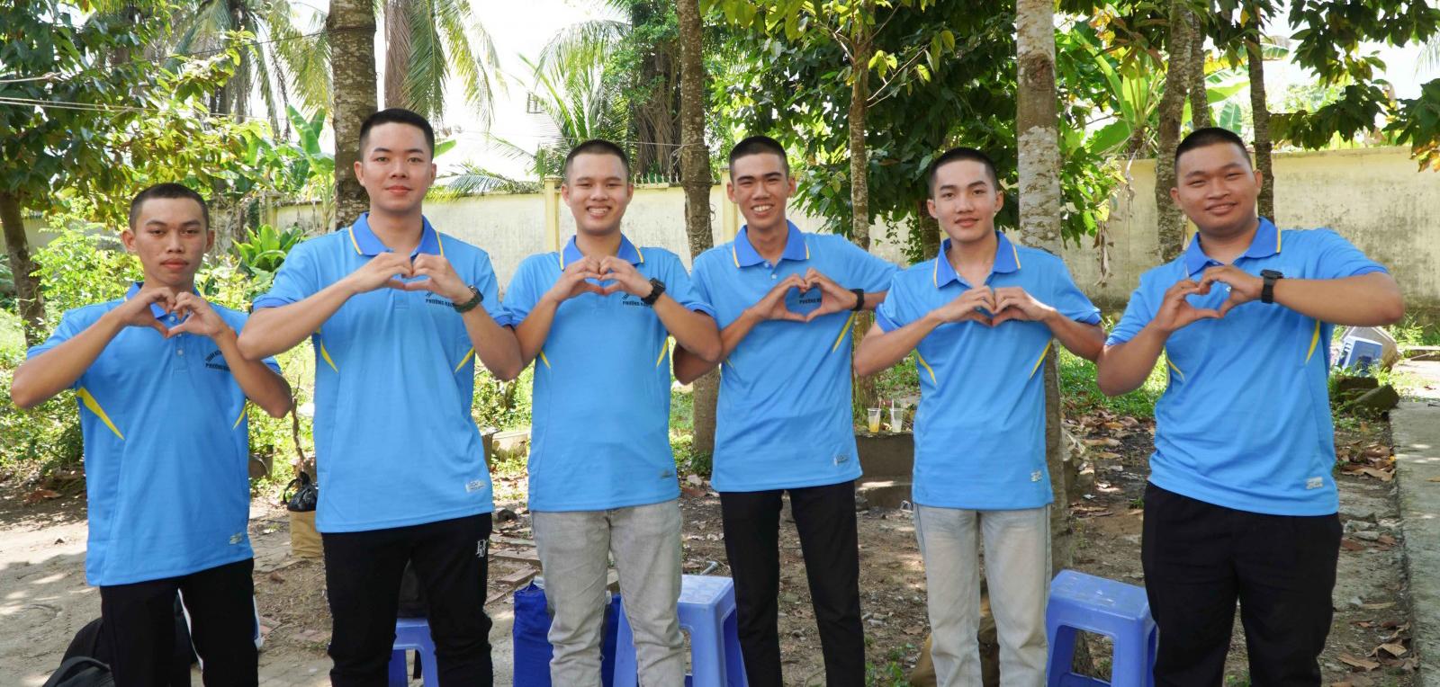 Nô nức ngày hội tòng quân