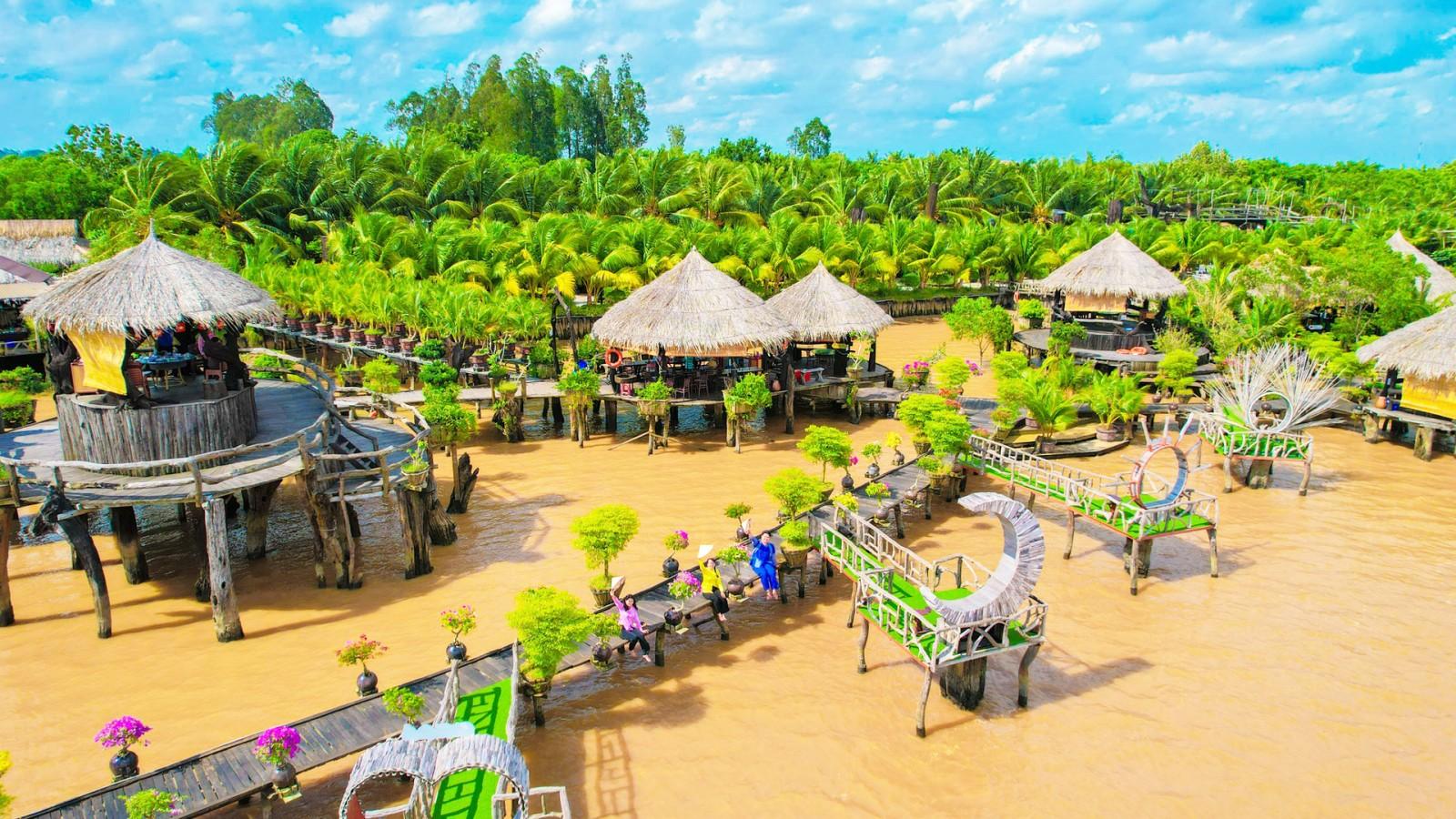 Hẹn nhau ở Cồn Én