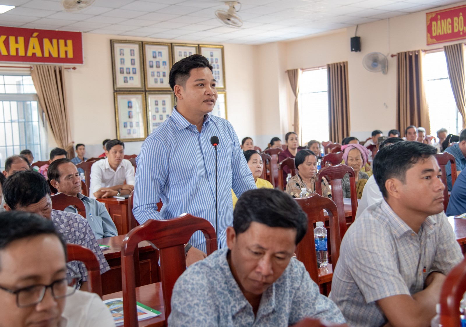 Sẵn sàng ngày hội bầu cử tại xã Vân Khánh