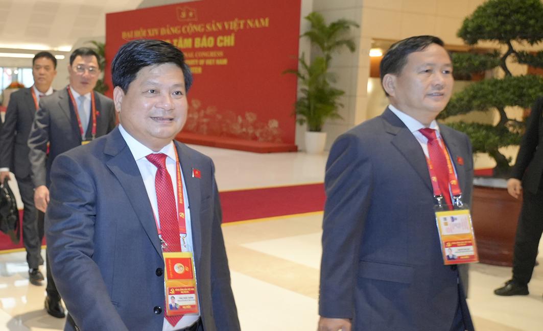 Đoàn đại biểu Đảng bộ tỉnh An Giang dự khai mạc Đại hội XIV của Đảng