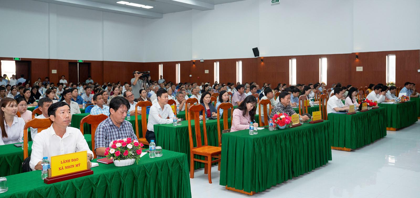 Ứng cử viên đại biểu Quốc hội tiếp xúc cử tri 5 xã: Chợ Mới, Nhơn Mỹ, Long Điền, Hội An và Long Kiến