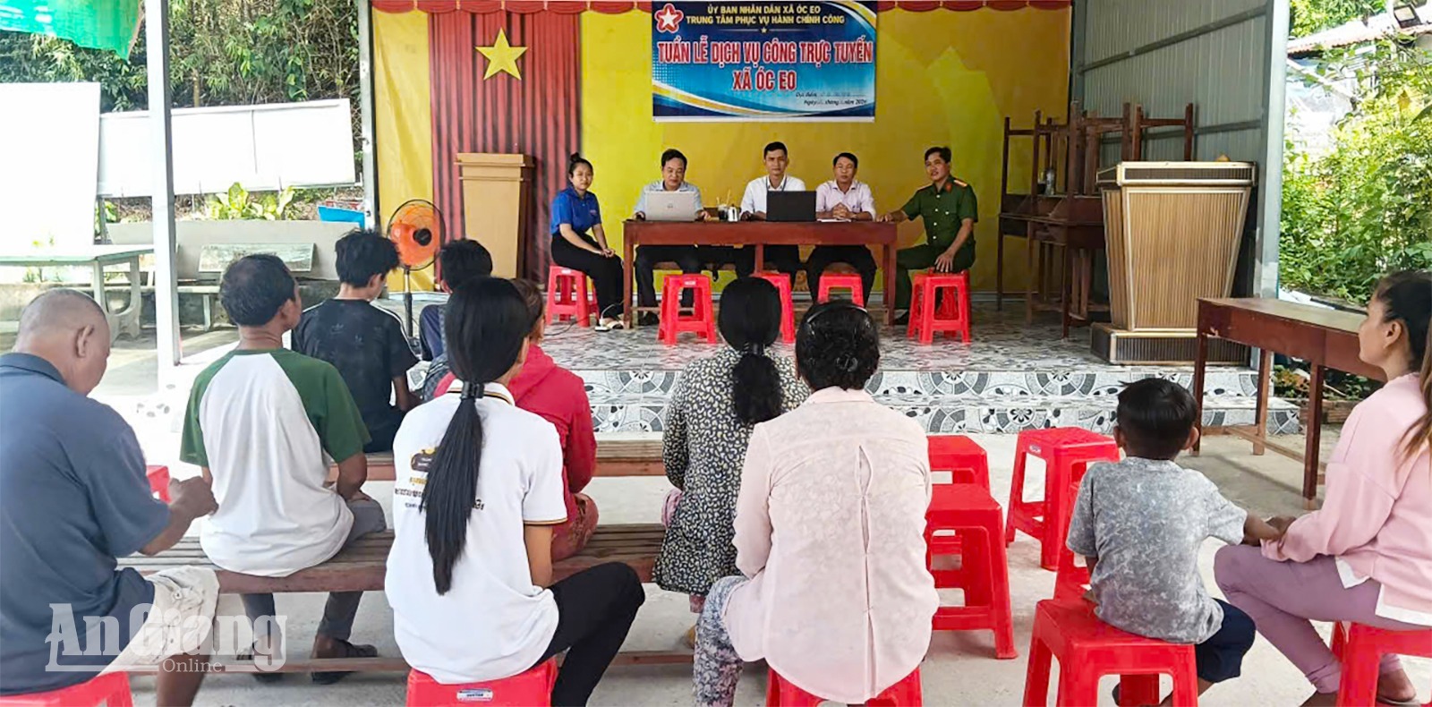 Xã Óc Eo mở