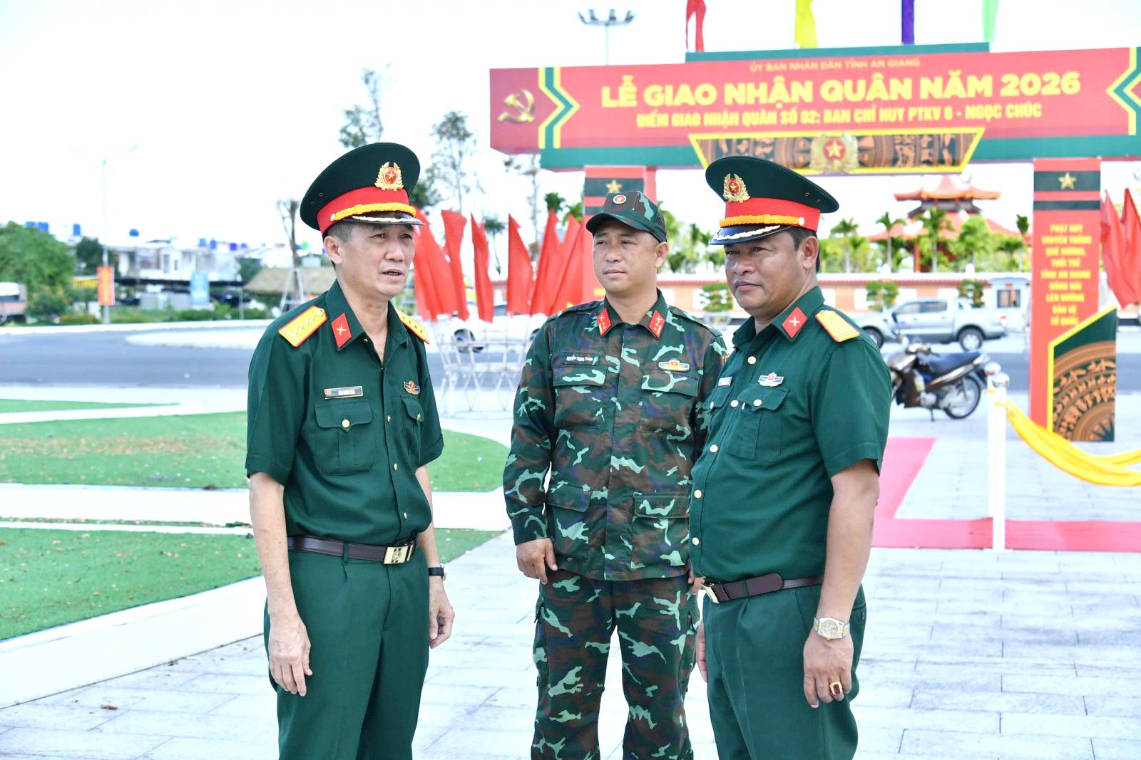 Nô nức ngày hội tòng quân