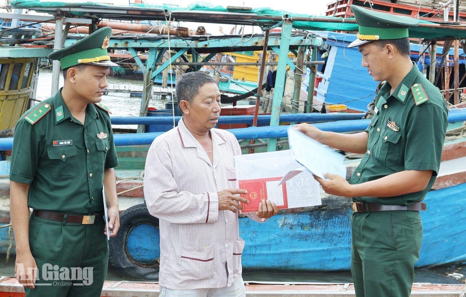 Quản lý chặt tàu cá