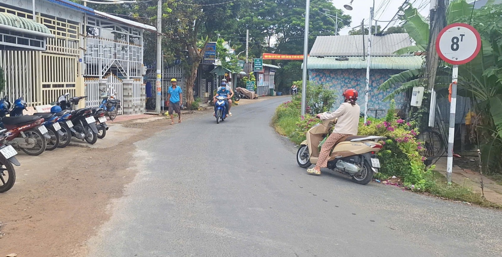 Giữ gìn bình yên xóm, ấp