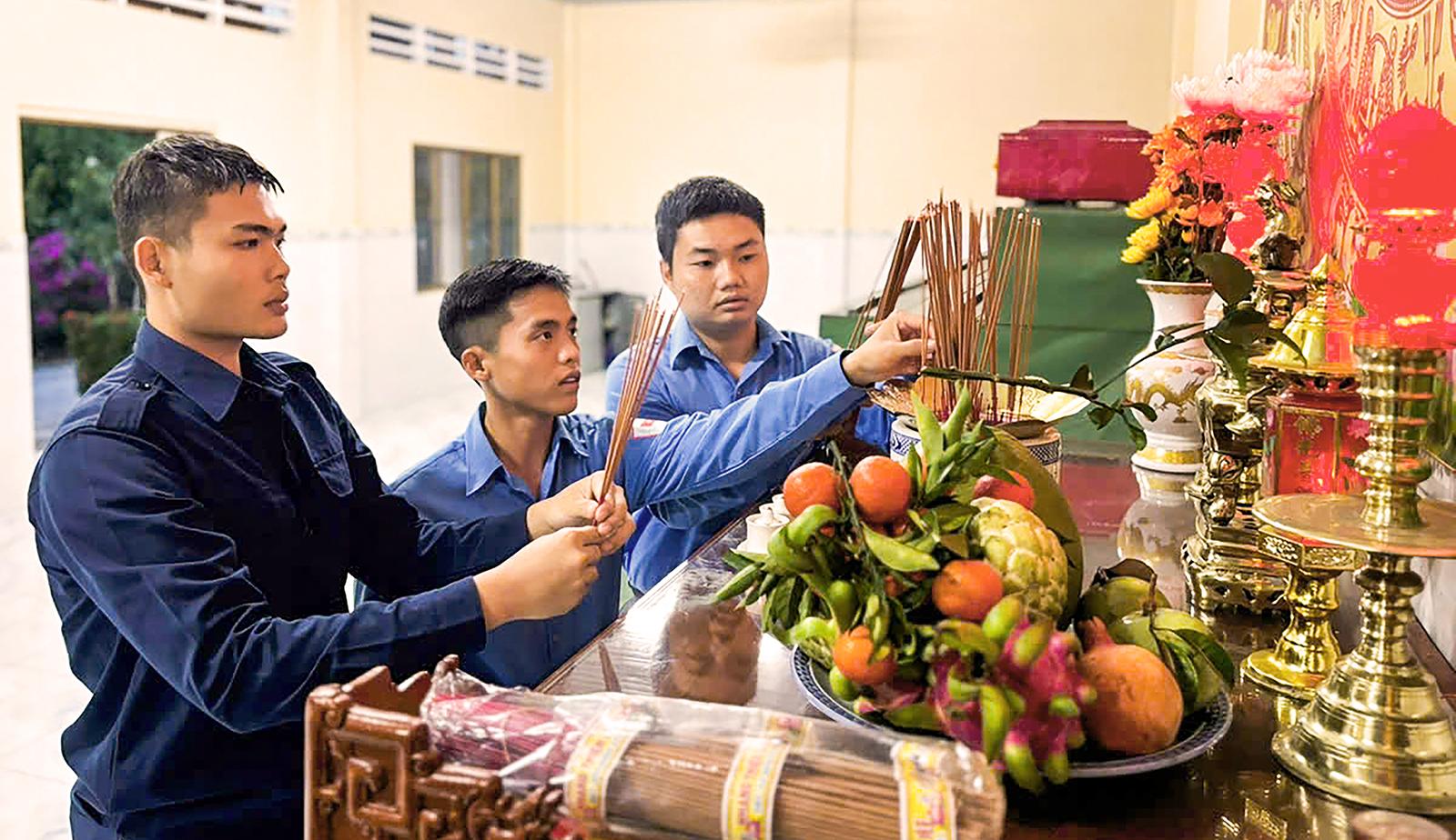 Đội K93 tìm kiếm, quy tập hài cốt liệt sĩ tại 13 xã, phường