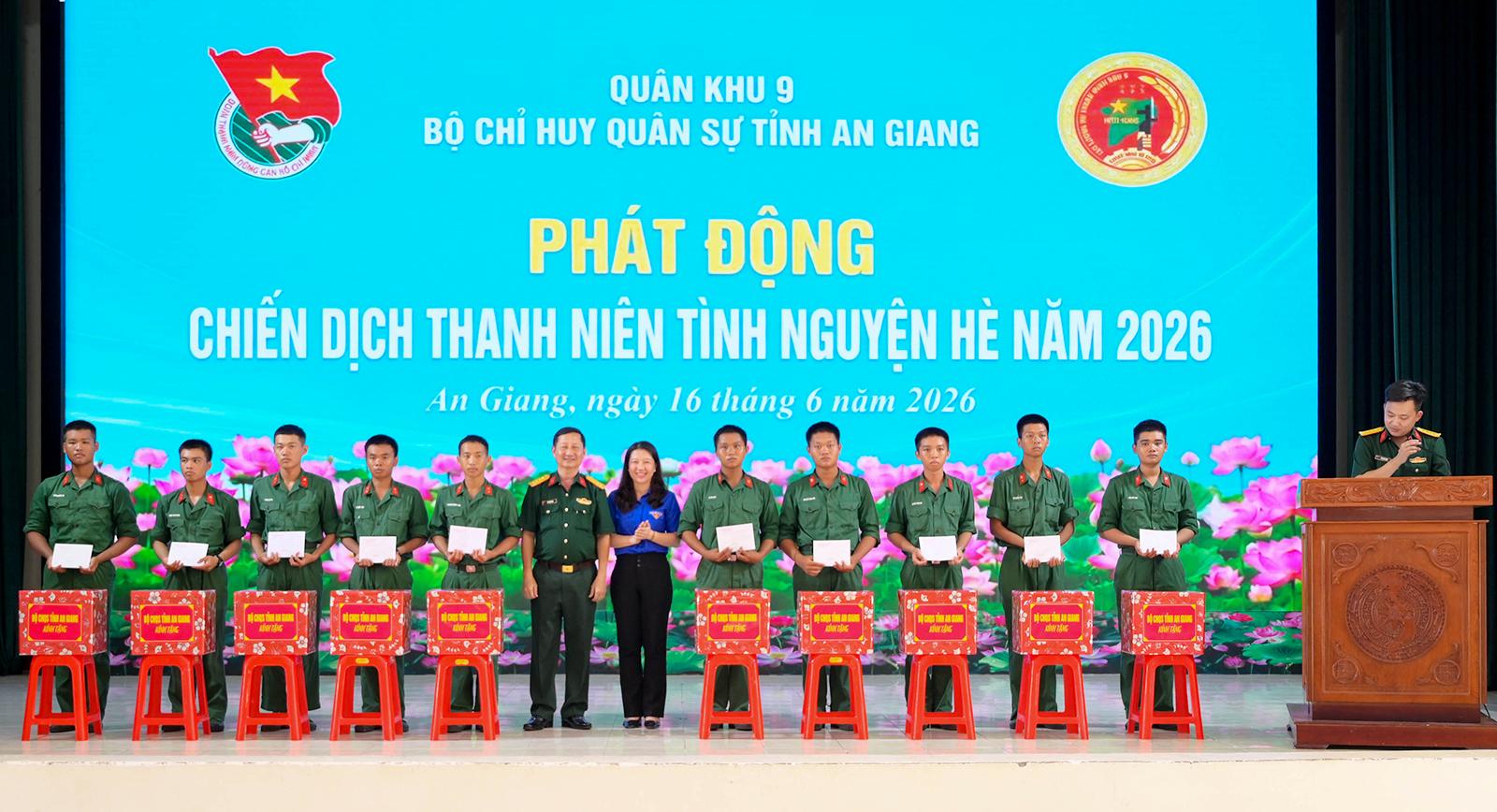 Bộ Chỉ huy Quân sự tỉnh An Giang phát động Chiến dịch