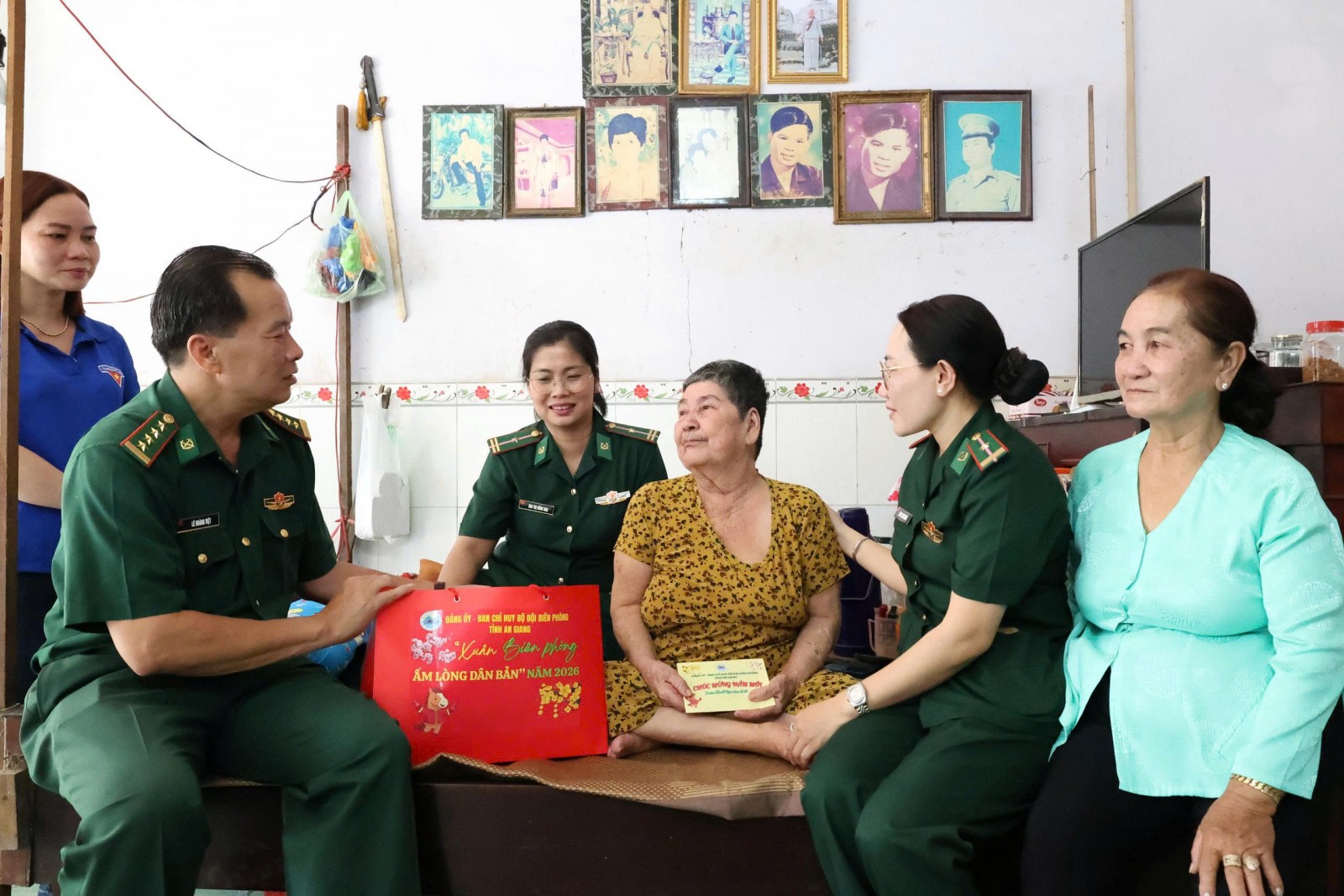 Nhiều nguồn lực chăm lo xuân tại biên giới Vĩnh Xương