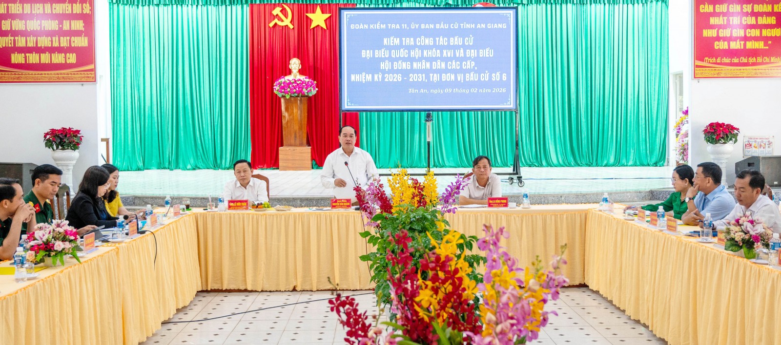 Ủy ban Bầu cử tỉnh An Giang kiểm tra công tác chuẩn bị bầu cử tại 4 xã