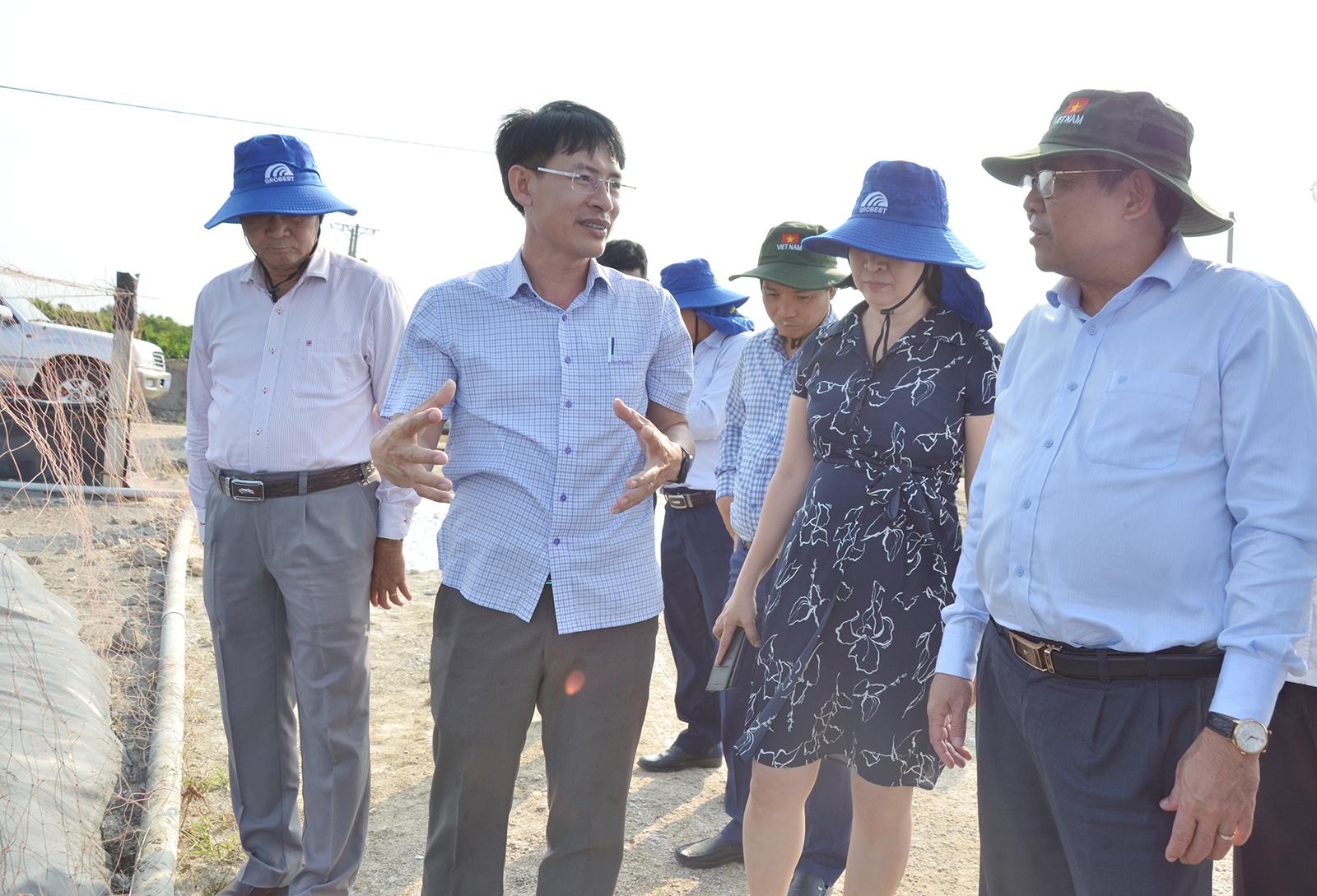 Phó Chủ tịch UBND tỉnh An Giang Ngô Công Thức thăm, chúc tết doanh nghiệp tại phường Tô Châu