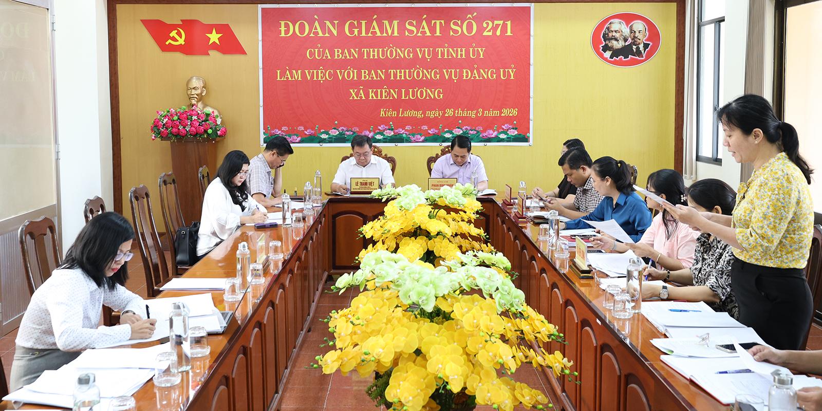 Đoàn Giám sát của Ban Thường vụ Tỉnh ủy An Giang làm việc tại xã Kiên Lương