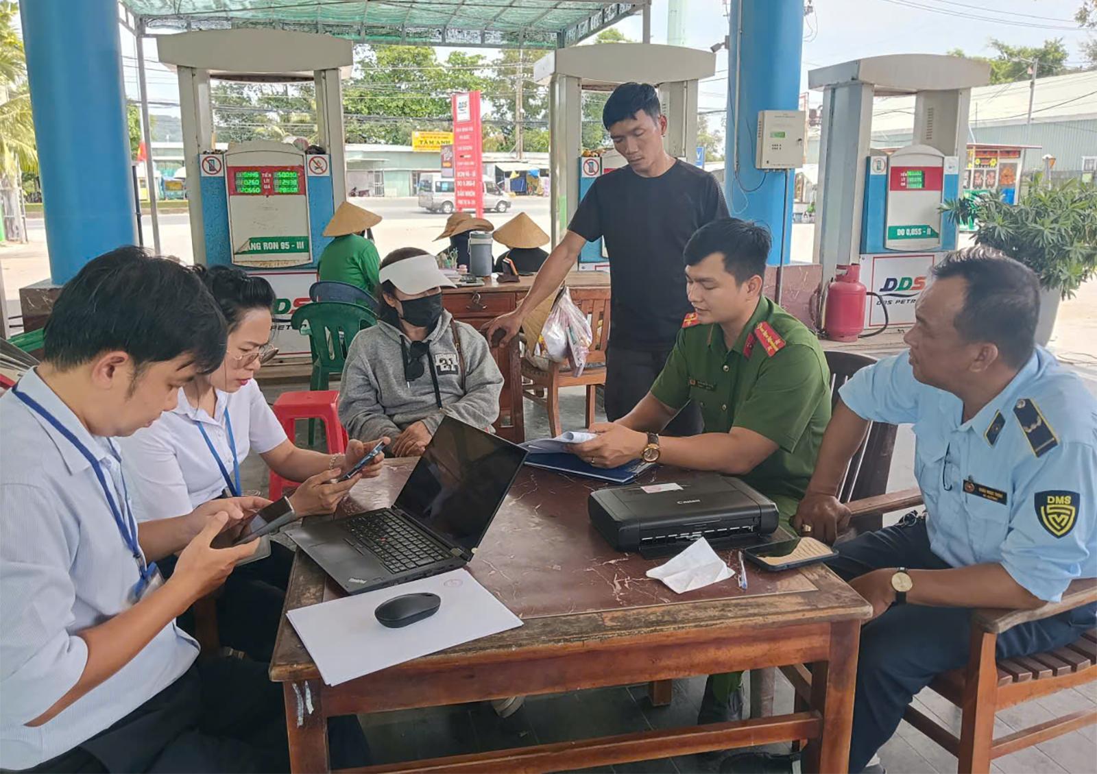 Phú Quốc: Xử phạt 15 triệu đồng doanh nghiệp xăng dầu