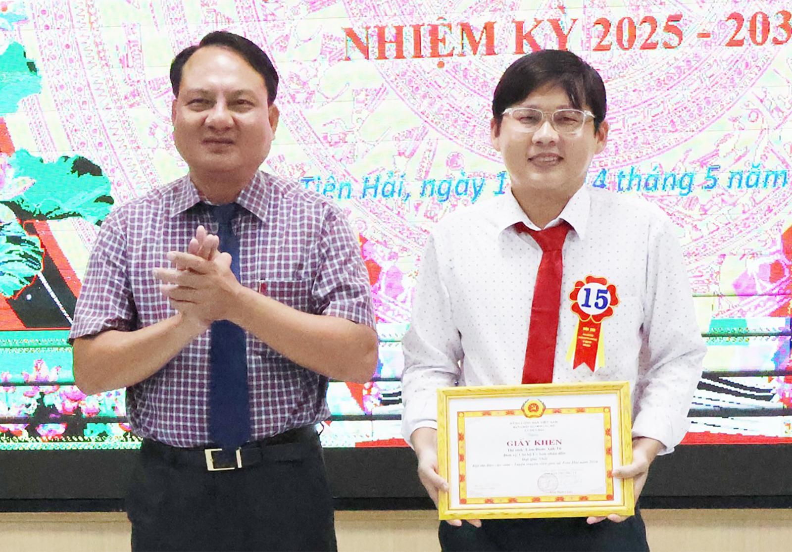 Bế mạc hội thi báo cáo viên, tuyên truyền viên giỏi xã Tiên Hải năm 2026