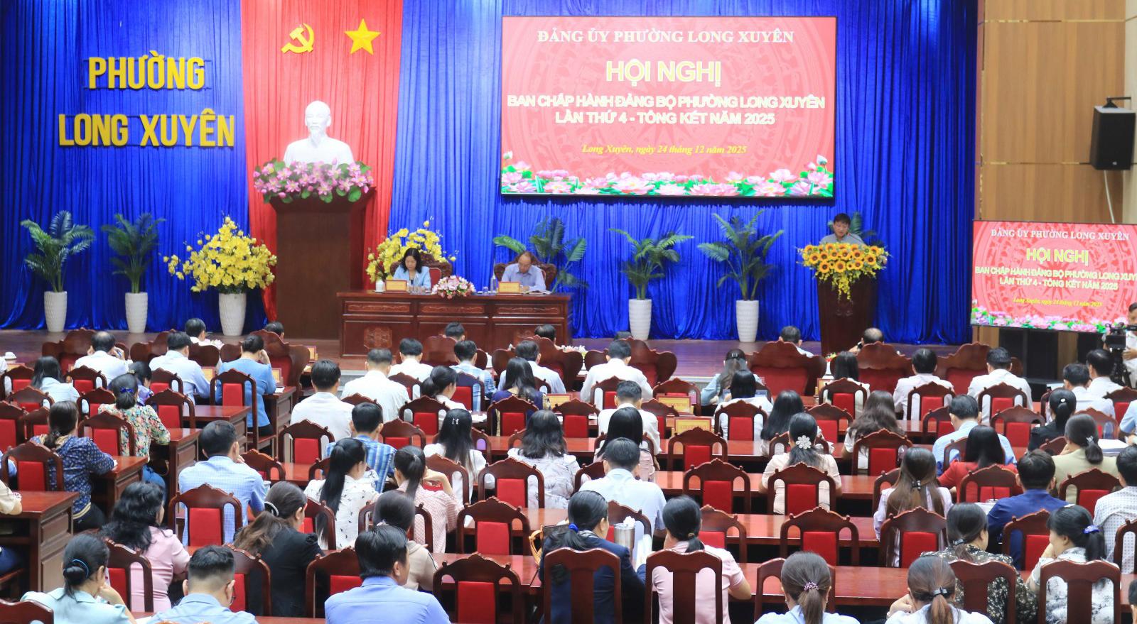 Quang cảnh hội nghị