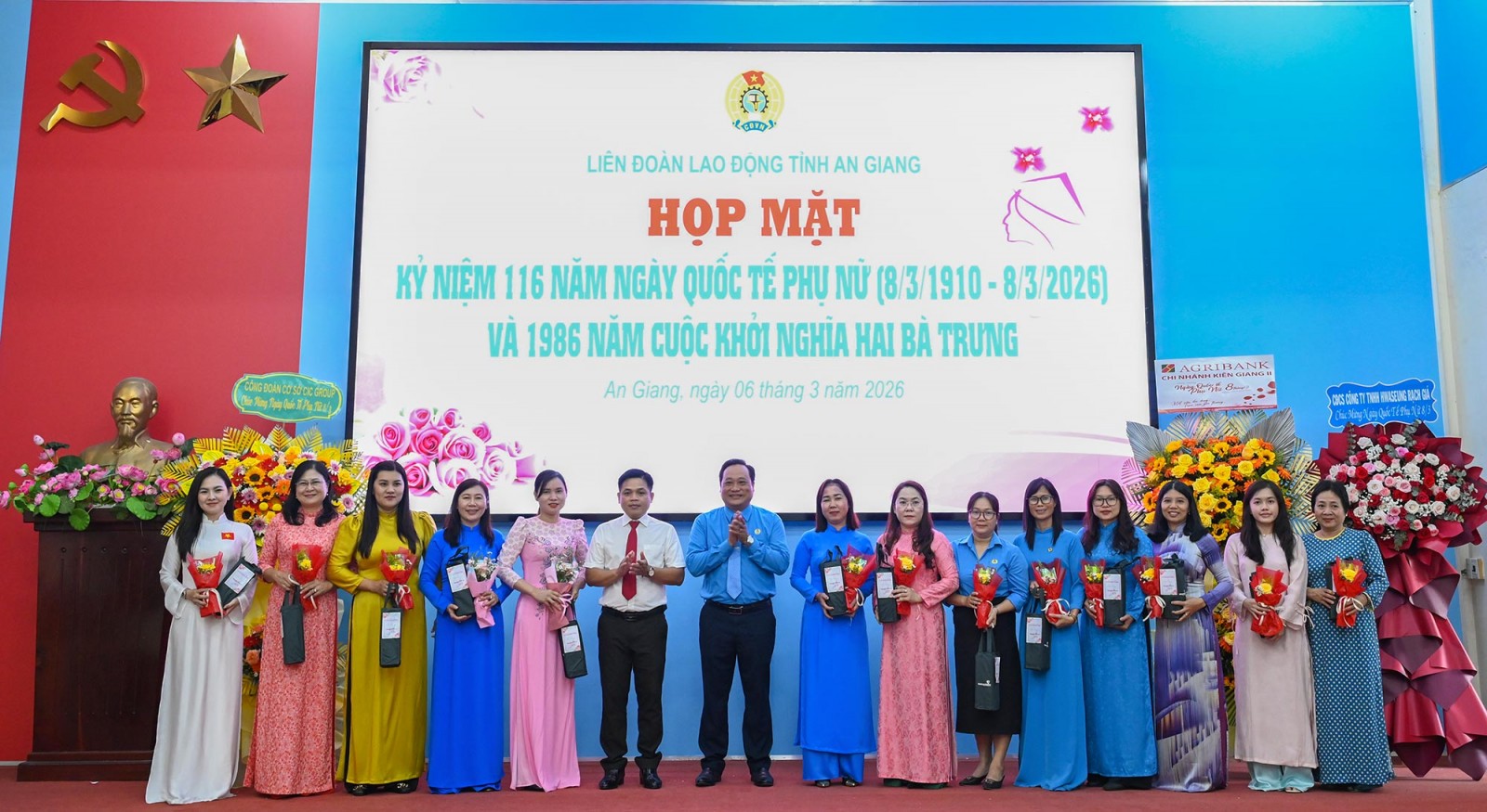 Liên đoàn Lao động tỉnh An Giang họp mặt kỷ niệm 116 năm Ngày Quốc tế Phụ nữ