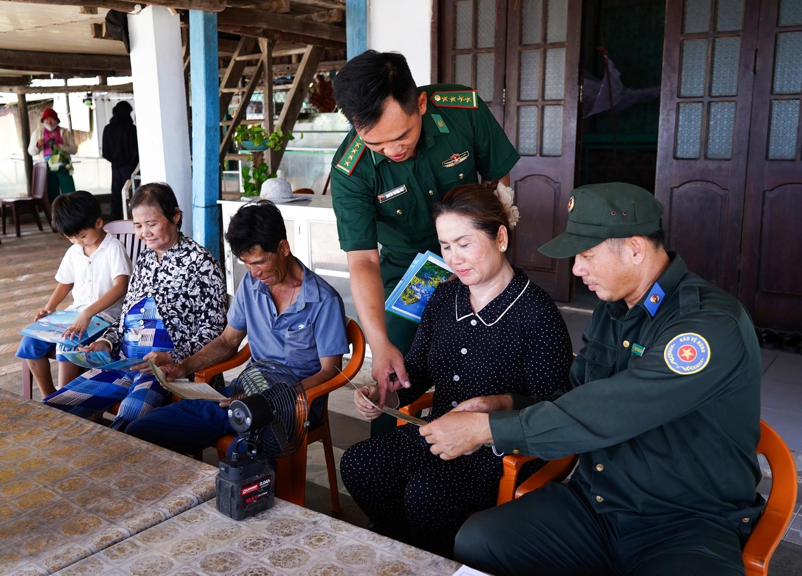 Ngăn chặn khai thác tận diệt