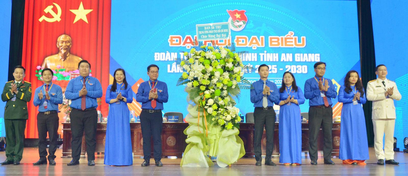 Anh Phan Duy Bằng giữ chức Bí thư Tỉnh đoàn An Giang