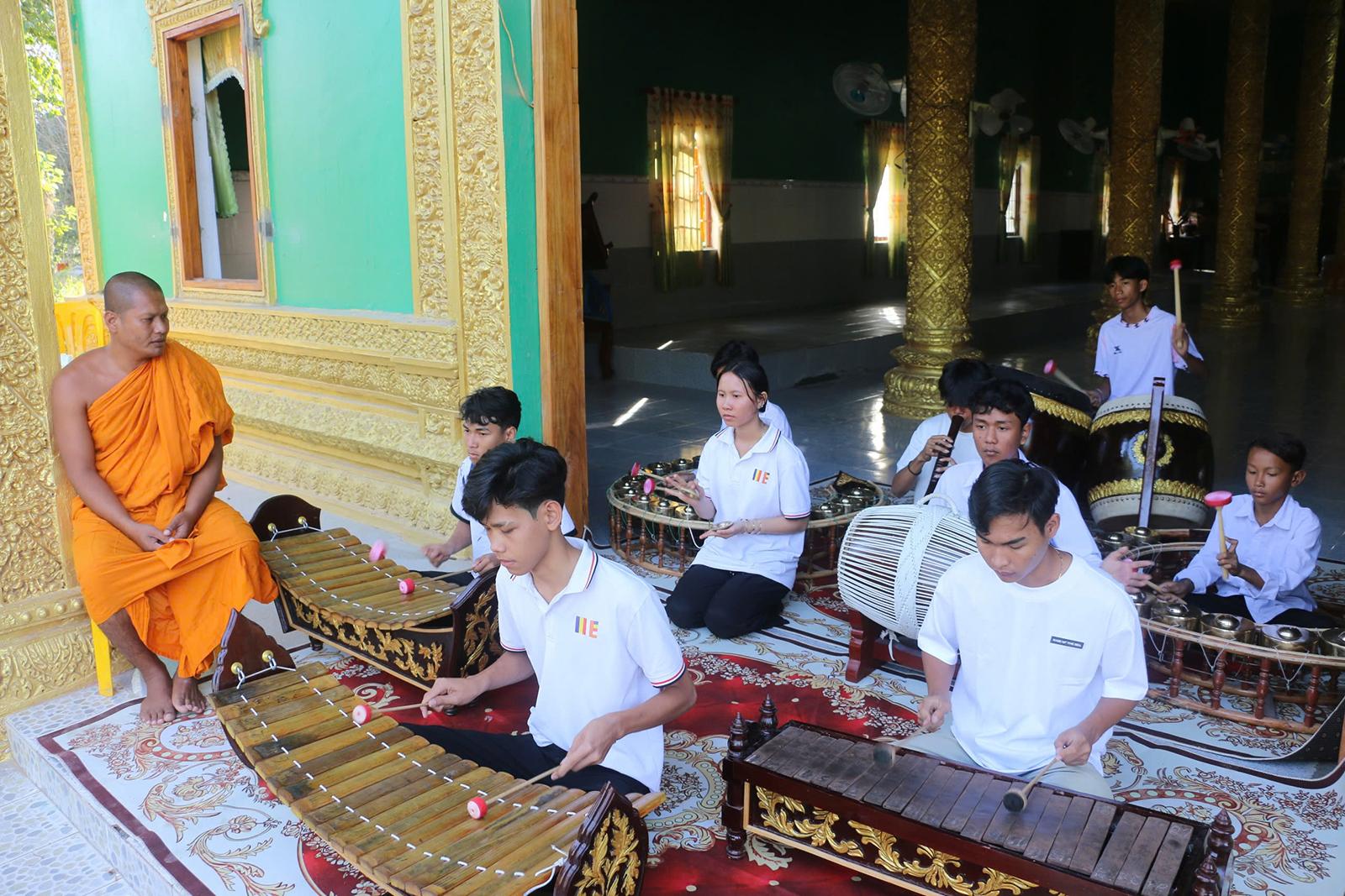 Chuyển biến từ công tác dân tộc, tôn giáo