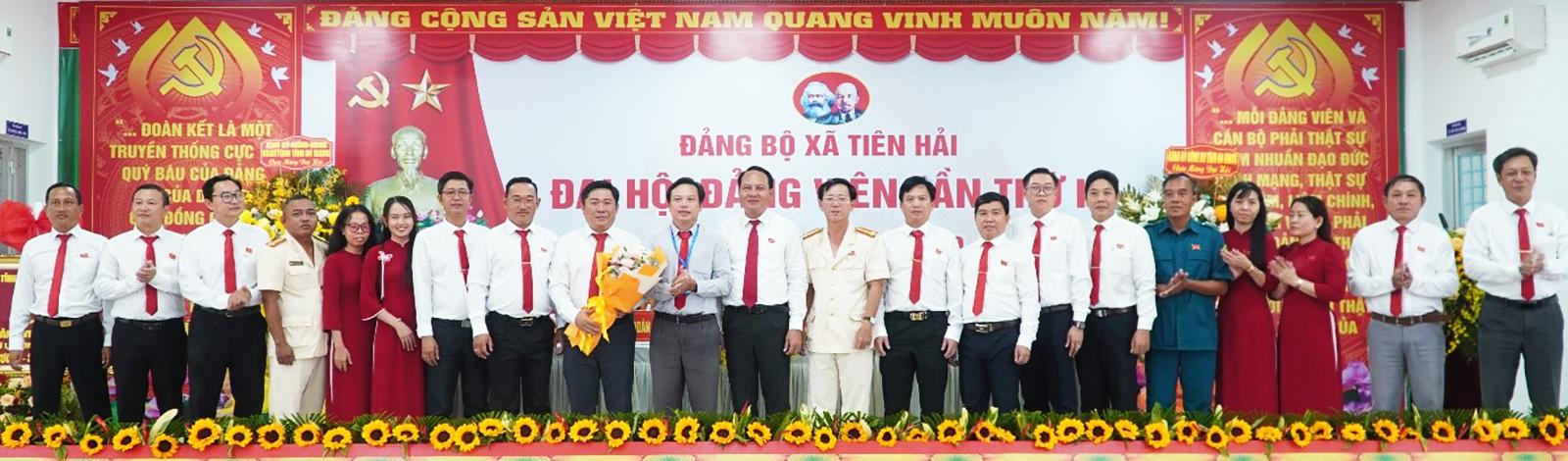 Xây dựng xã đảo Tiên Hải xanh, sạch, đẹp, thân thiện và an toàn