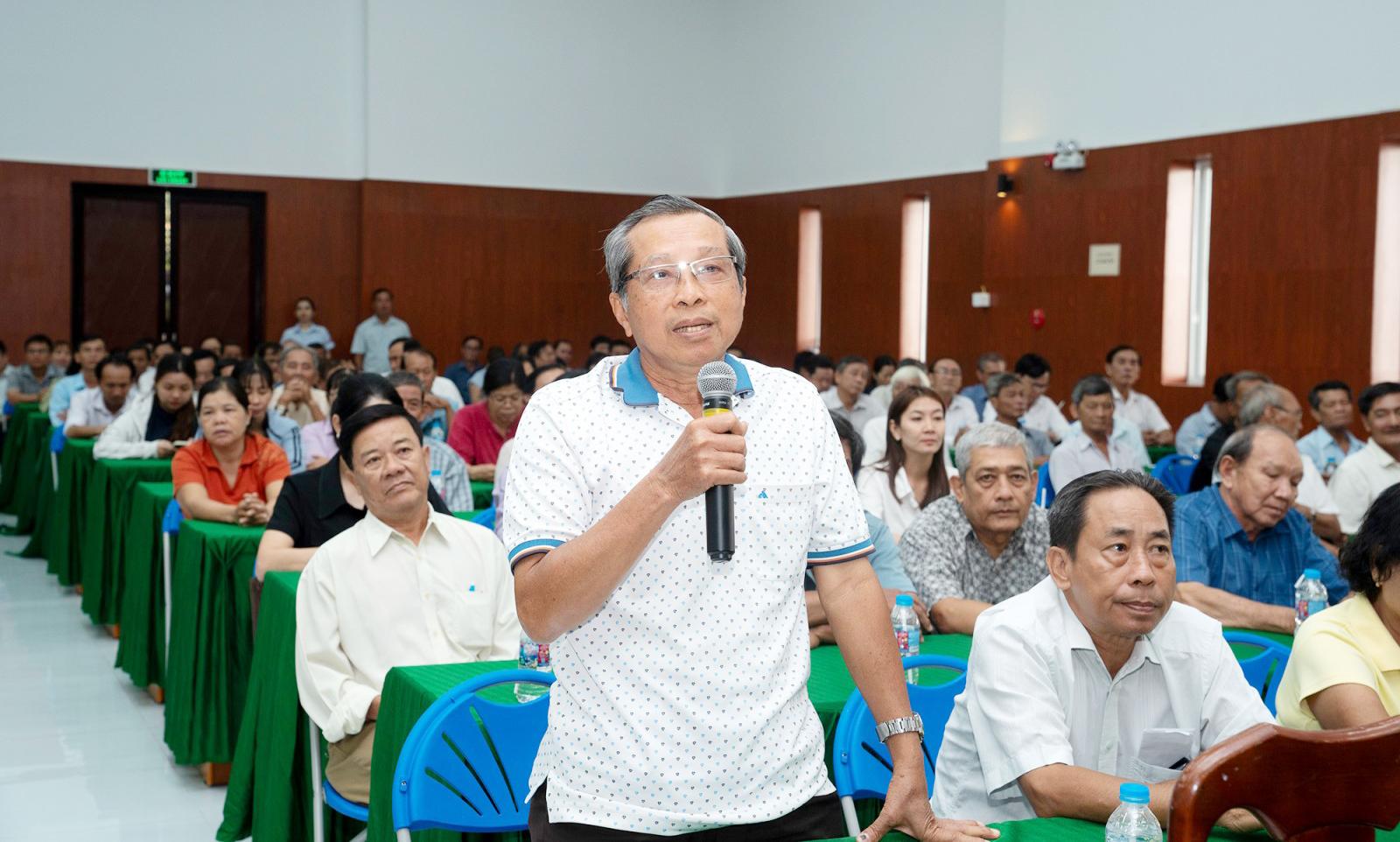 Ứng cử viên đại biểu Quốc hội tiếp xúc cử tri 5 xã: Chợ Mới, Nhơn Mỹ, Long Điền, Hội An và Long Kiến