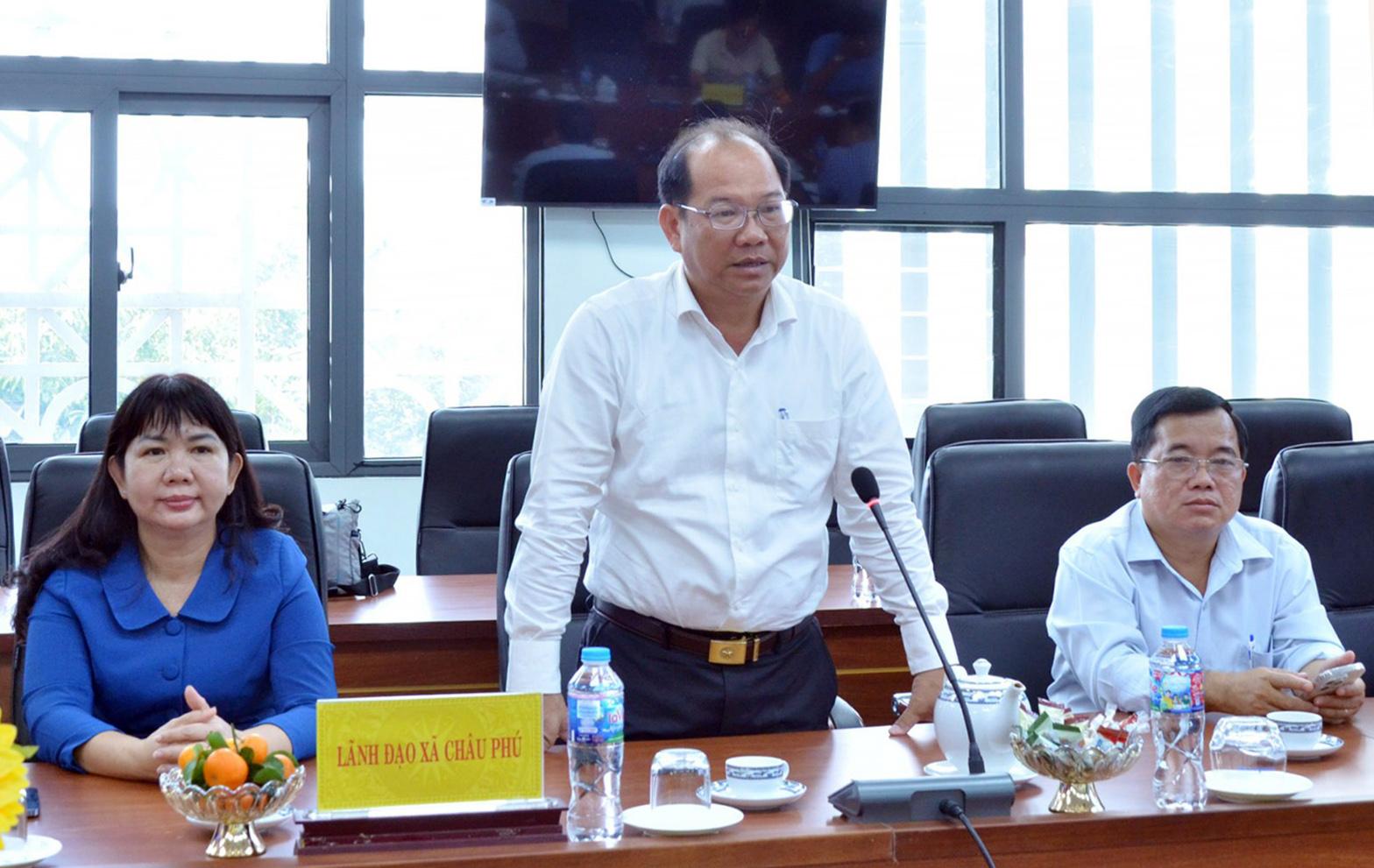 Phó Chủ tịch UBND tỉnh An Giang Lê Trung Hồ thăm, chúc tết các địa phương