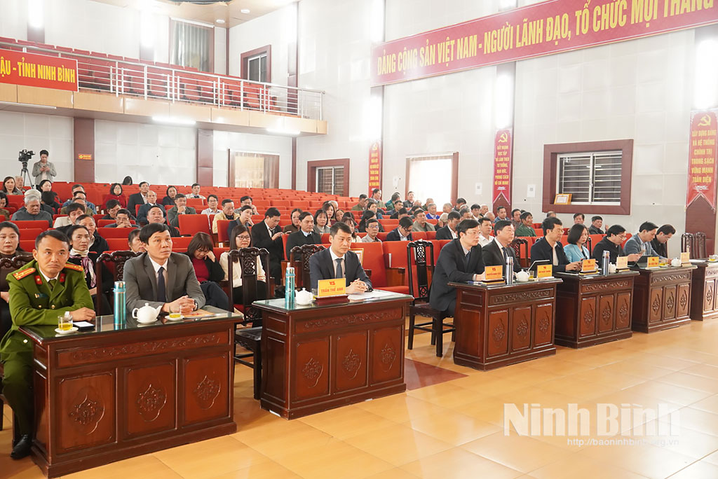 C&aacute;c đại biểu dự hội nghị.