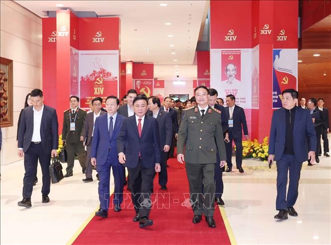 Ch&uacute; th&iacute;ch ảnh