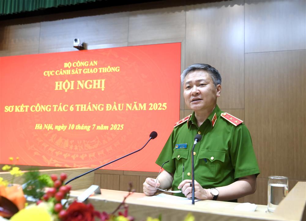 Thứ trưởng Nguyễn Ngọc Lâm phát biểu chỉ đạo tại Hội nghị.