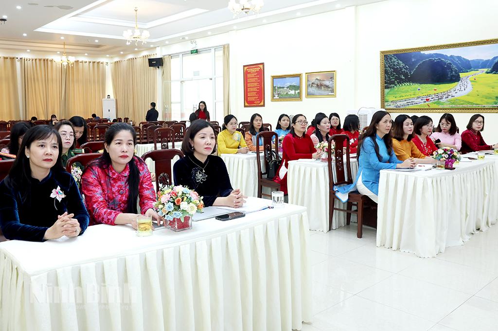 C&aacute;c đại biểu dự hội nghị.