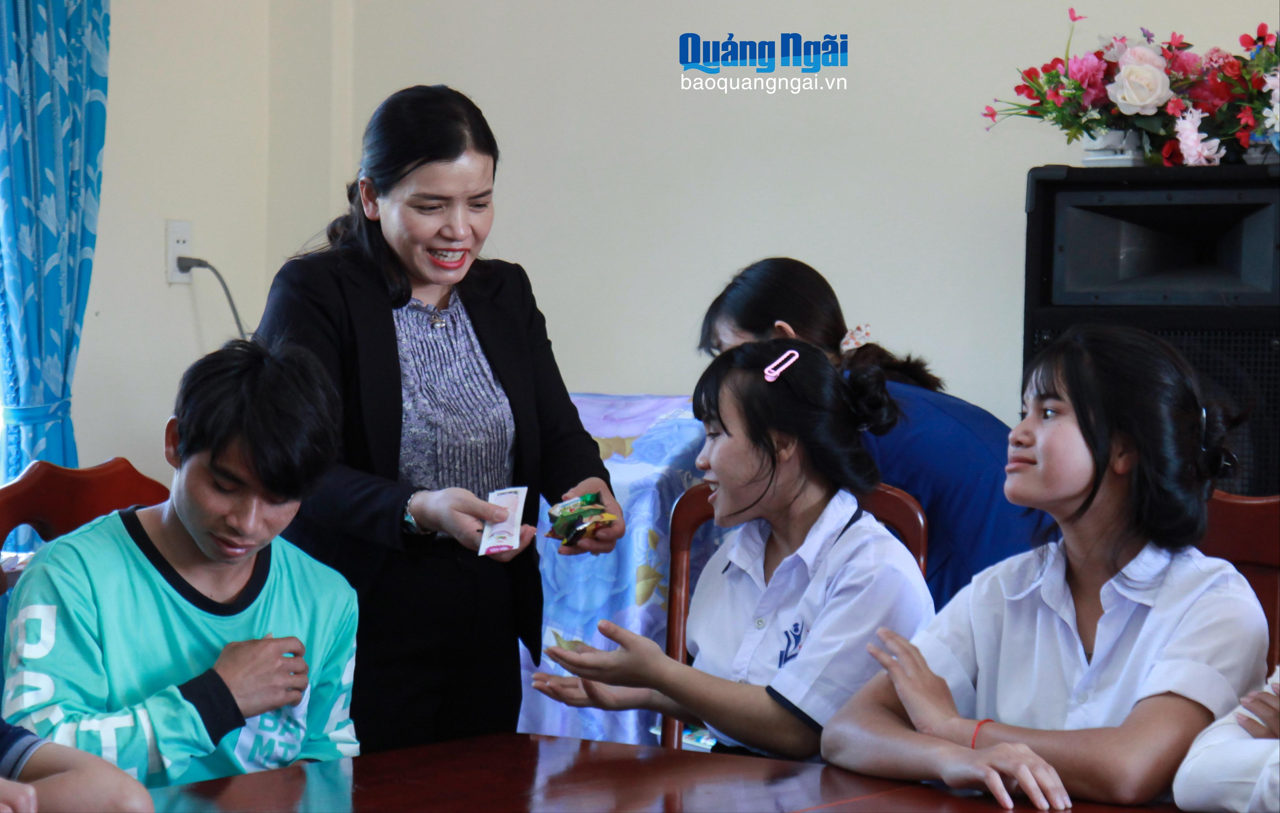 Báo và Phát thanh, Truyền hình Quảng Ngãi
