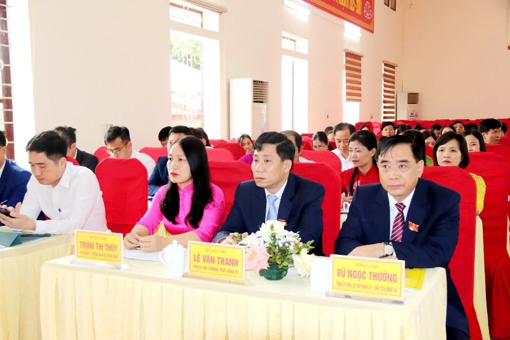 Xã Định Tân tổng kết công tác bầu cử ĐBQH khóa XVI và HĐND các cấp