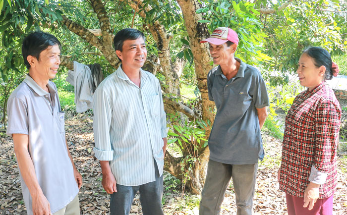 X&acirc;y dựng NTM tại ấp An Thạnh (x&atilde; T&acirc;n Lược) từ sức mạnh &yacute; Đảng hợp l&ograve;ng d&acirc;n.    