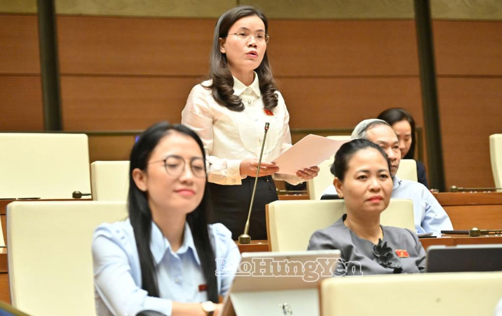 Đại biểu Vũ Hồng Luyến (Đo&agrave;n ĐBQH tỉnh) ph&aacute;t biểu đ&oacute;ng g&oacute;p &yacute; kiến v&agrave;o dự thảo Luật Ph&ograve;ng, chống ma t&uacute;y (sửa đổi) tr&igrave;nh kỳ họp thứ 10, Quốc hội kh&oacute;a XV.