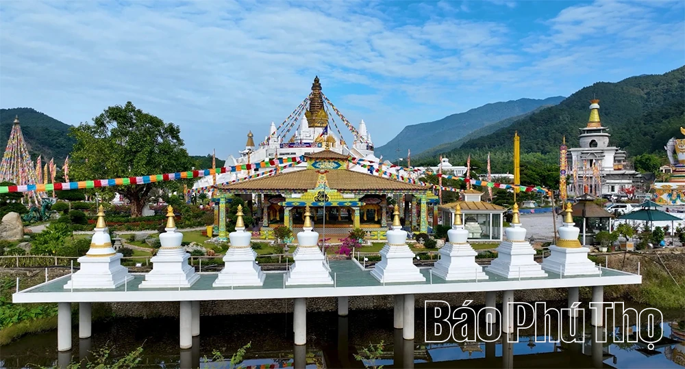 Pháp hội Cầu an đón năm mới 2026 tại Bảo tháp Mandala Tây Thiên