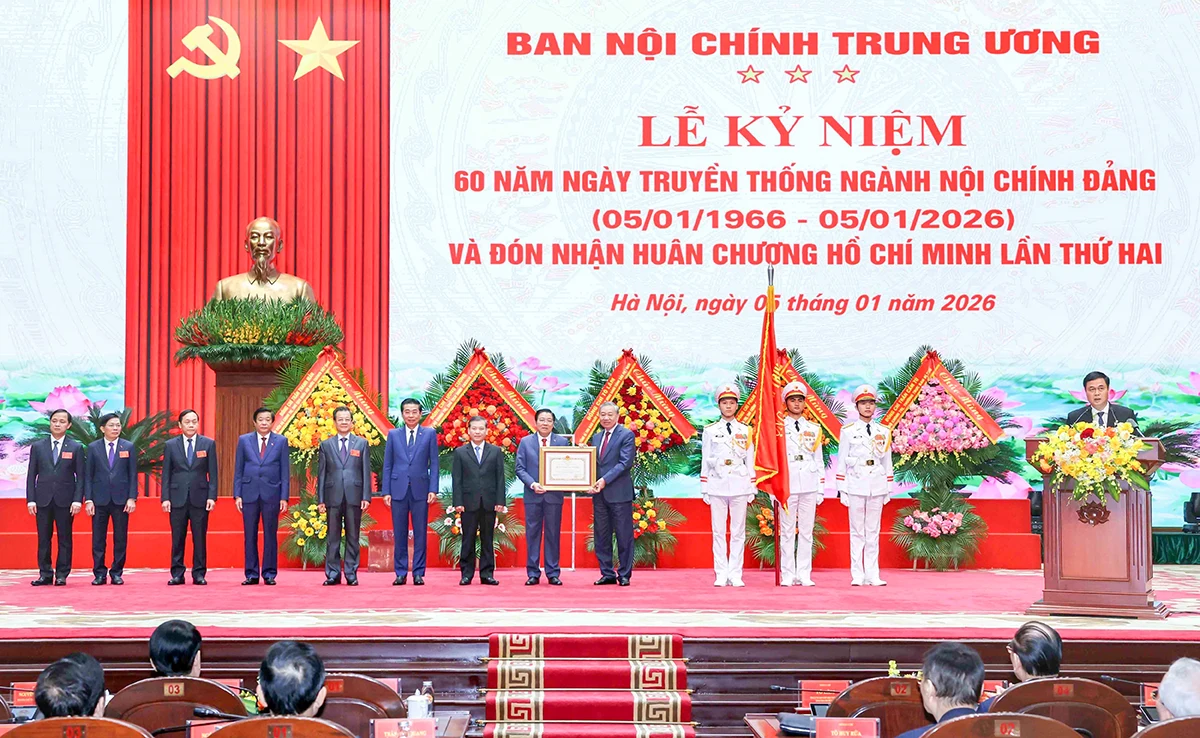 Công tác nội chính phải đúng, trúng, kịp thời và nhân văn