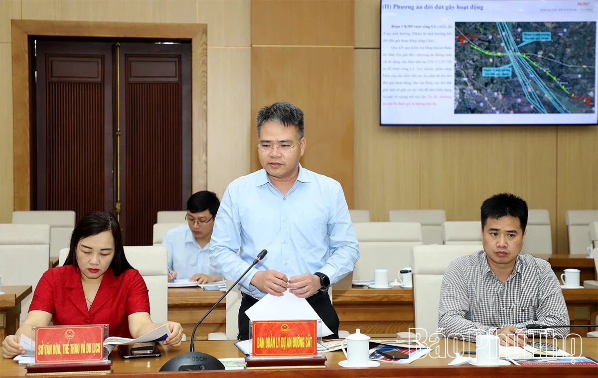 Tháo gỡ vướng mắc, thúc đẩy dự án đường sắt Lào Cai - Hà Nội - Hải Phòng và Khu dịch vụ, đô thị, văn hóa, thể thao, sân golf Ao Châu